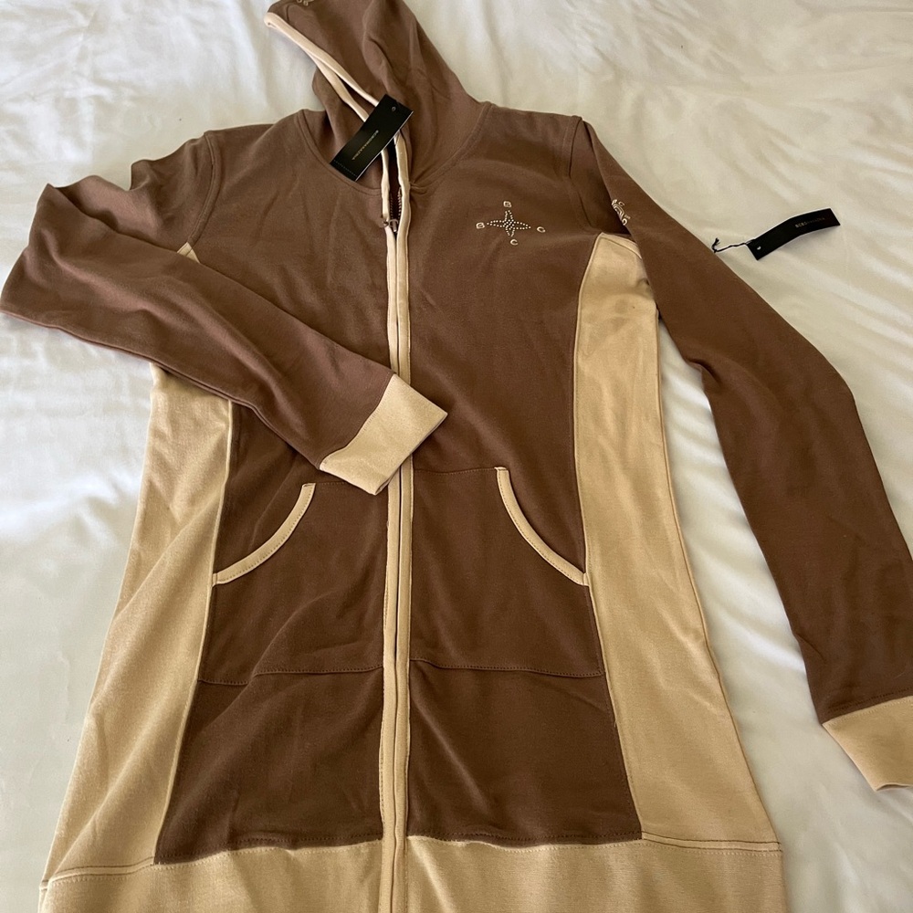 ✨✨Clearance!! BCBGMaxAzria Brown and Cream Hoodie Set!✨✨